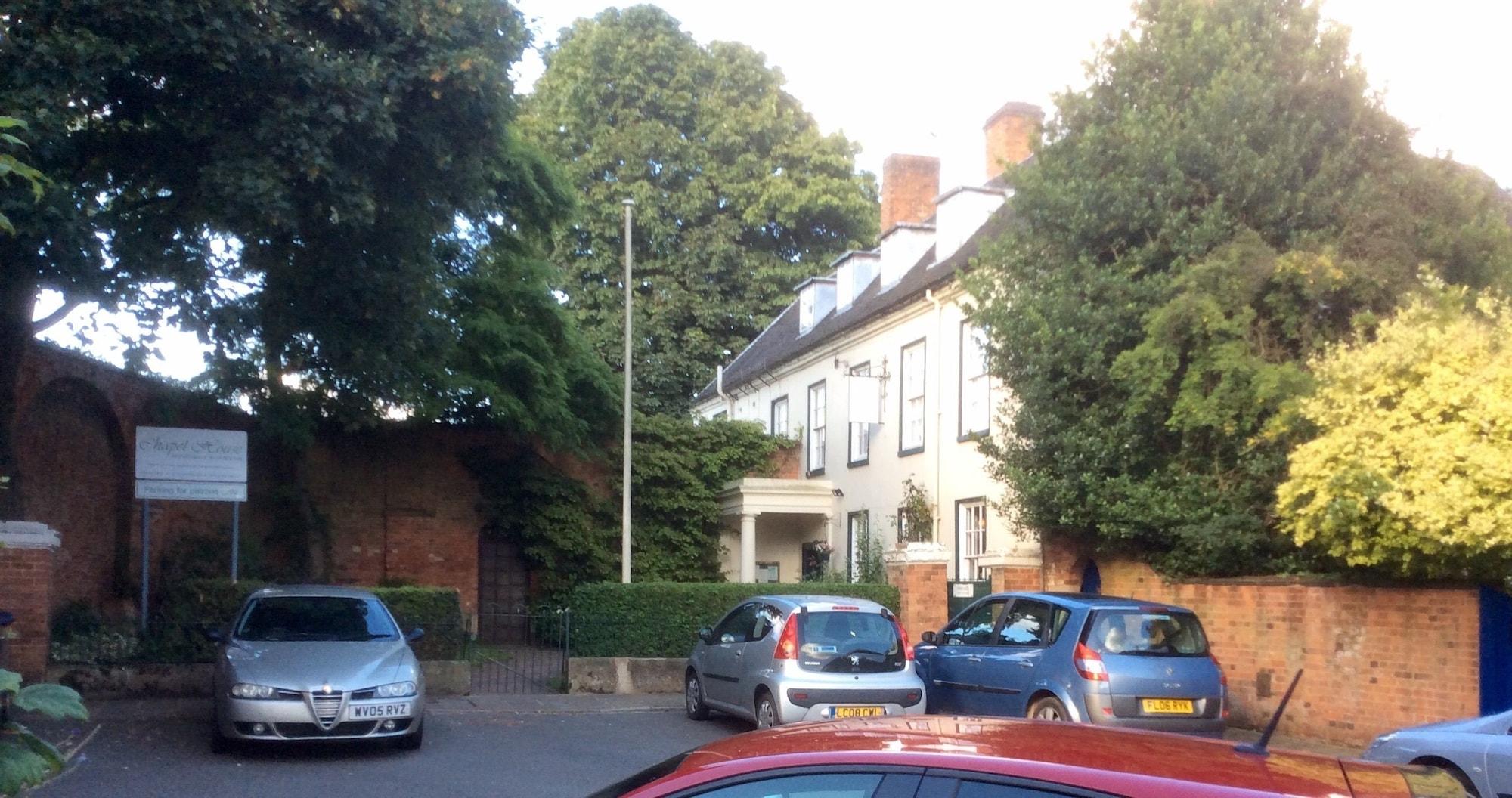 Chapel House Hotel Atherstone Exterior photo